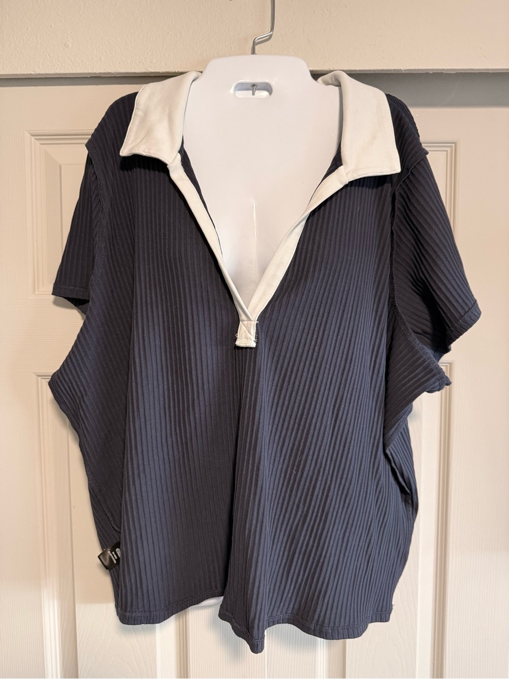 Women’s Navy Ribbed Polo Top with White Collar